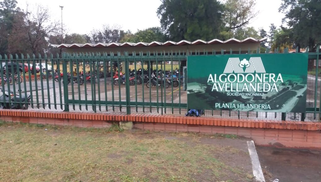 Crisis en la industria textil: Algodonera Avellaneda, a un paso de la quiebra